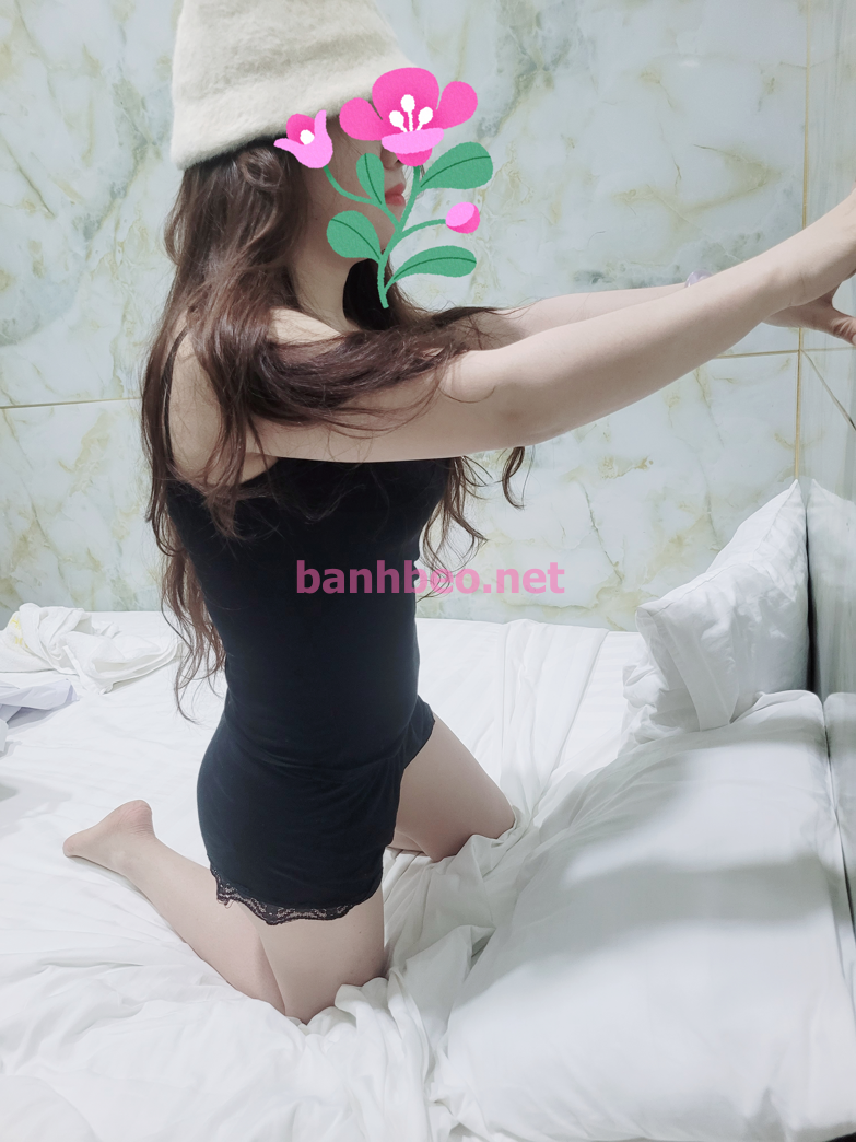 Thùy Trang hình dt và video chân thật 100%