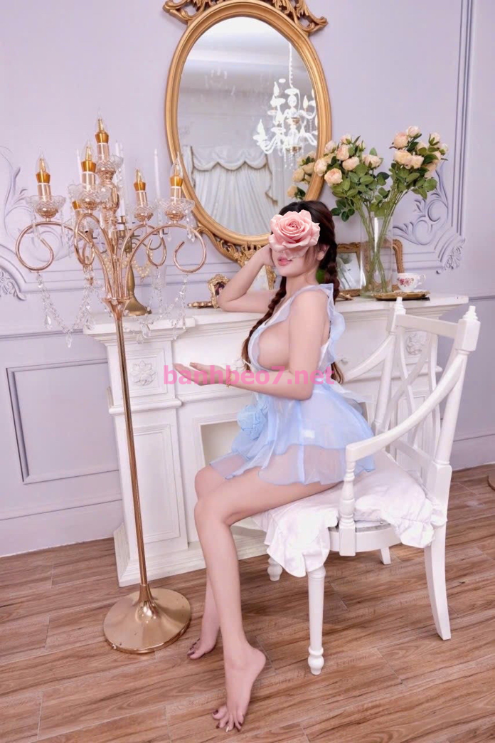 QUỲNH ANH❤️SIÊU PHẨM VÚ BỰ❤️ MÔNG TO TRÒN ❤️DOGGY,BÚ LIẾM CU,VÚ KẸP XÚC XÍCH CỰC PHÊ❤️