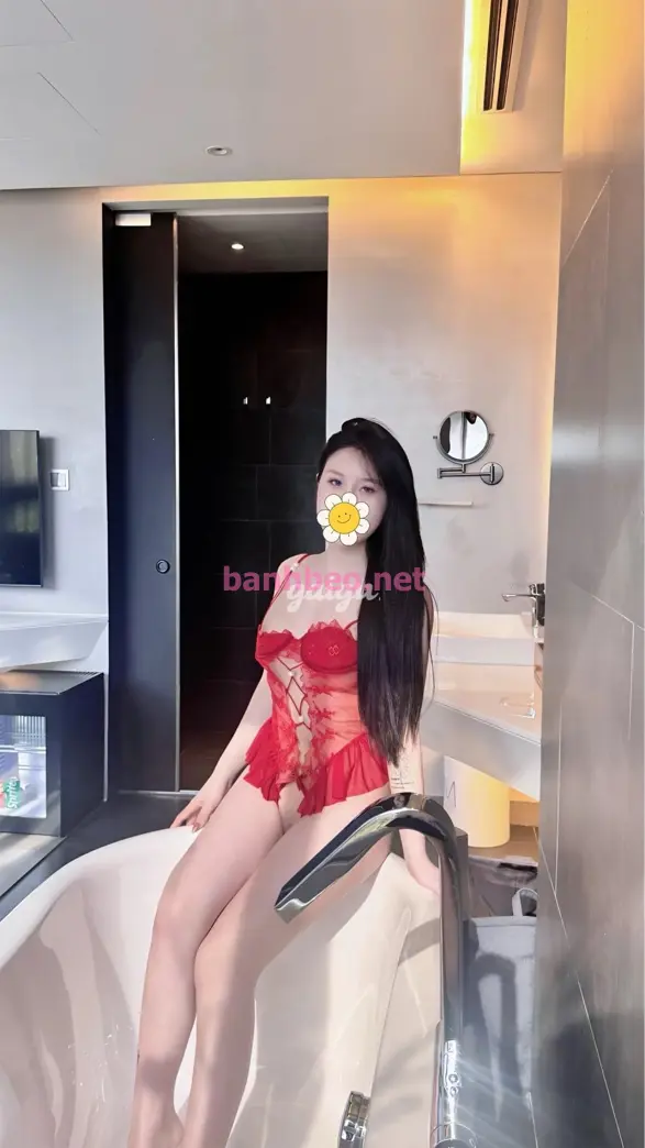 Bé Kem - 2k6 -  Xinh Xắn Cá Tính